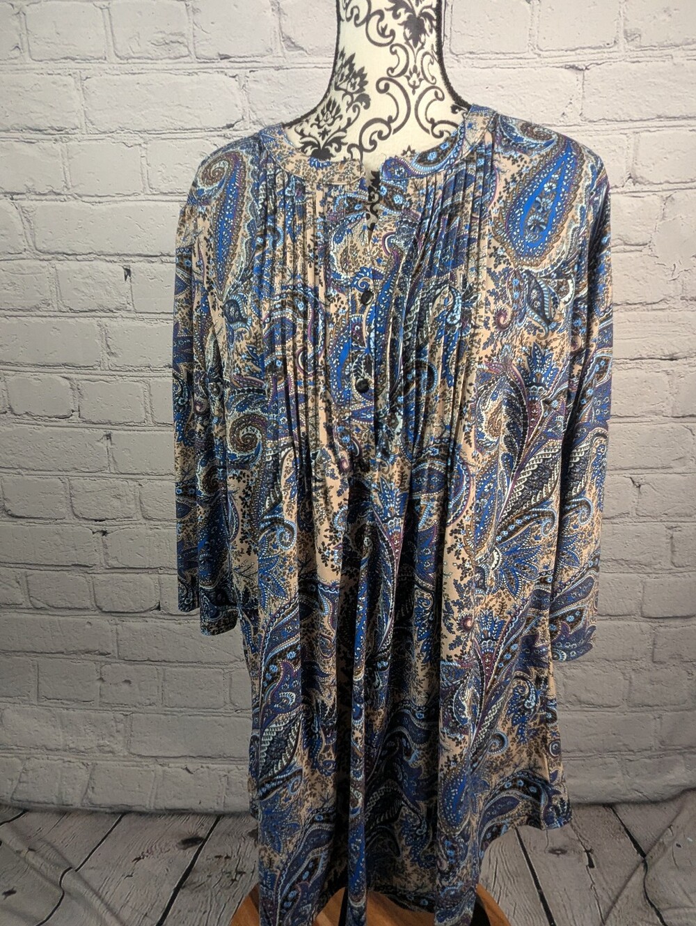 Reborn Blue Paisley Tunic Top Sz 2x Long Sleeve Bb11